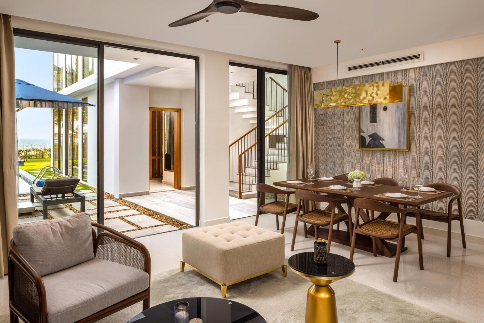 Wyndham Hoi An Royal Beachfront Resort & Villas Экстерьер фото