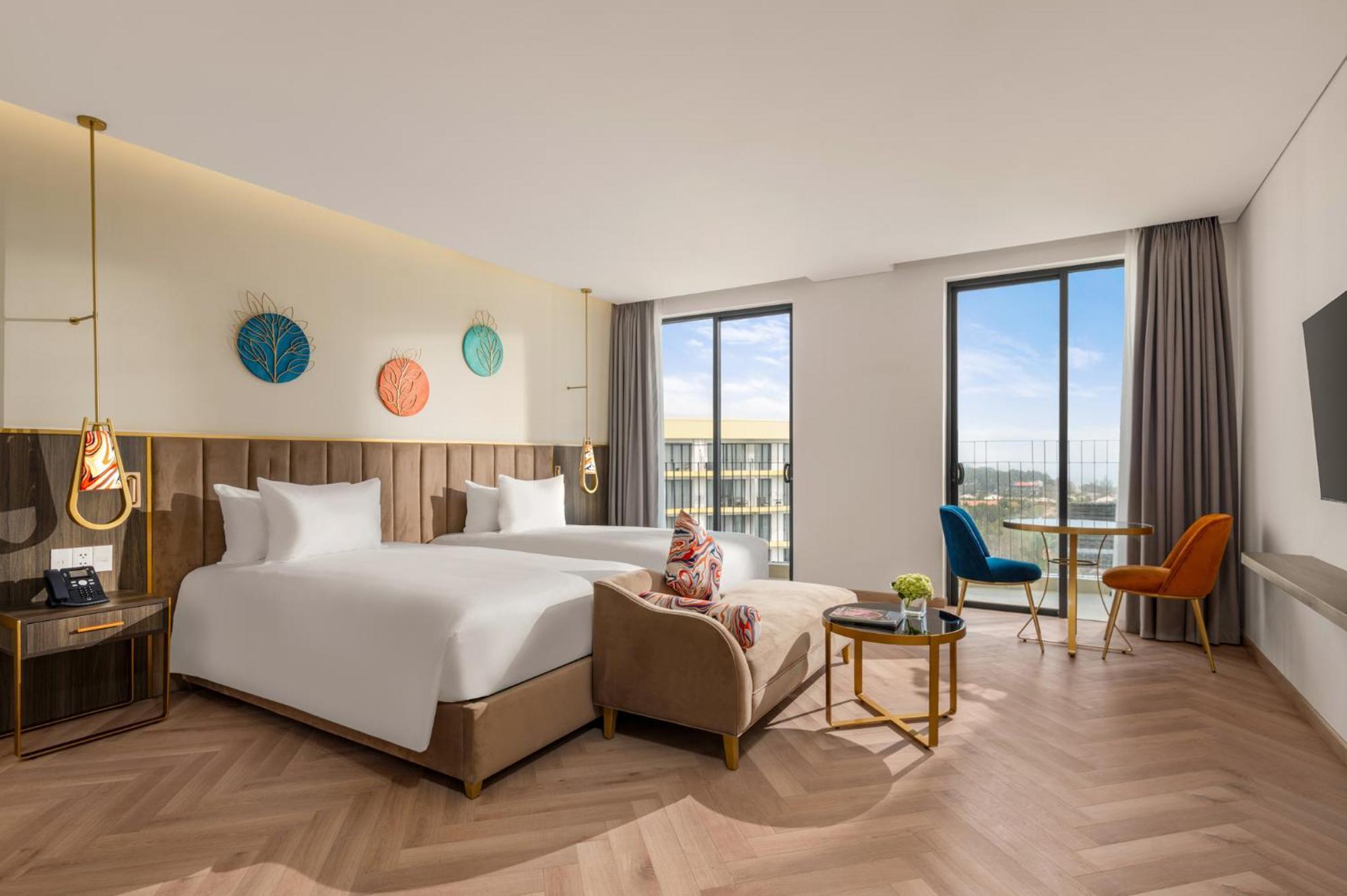 Wyndham Hoi An Royal Beachfront Resort & Villas Экстерьер фото