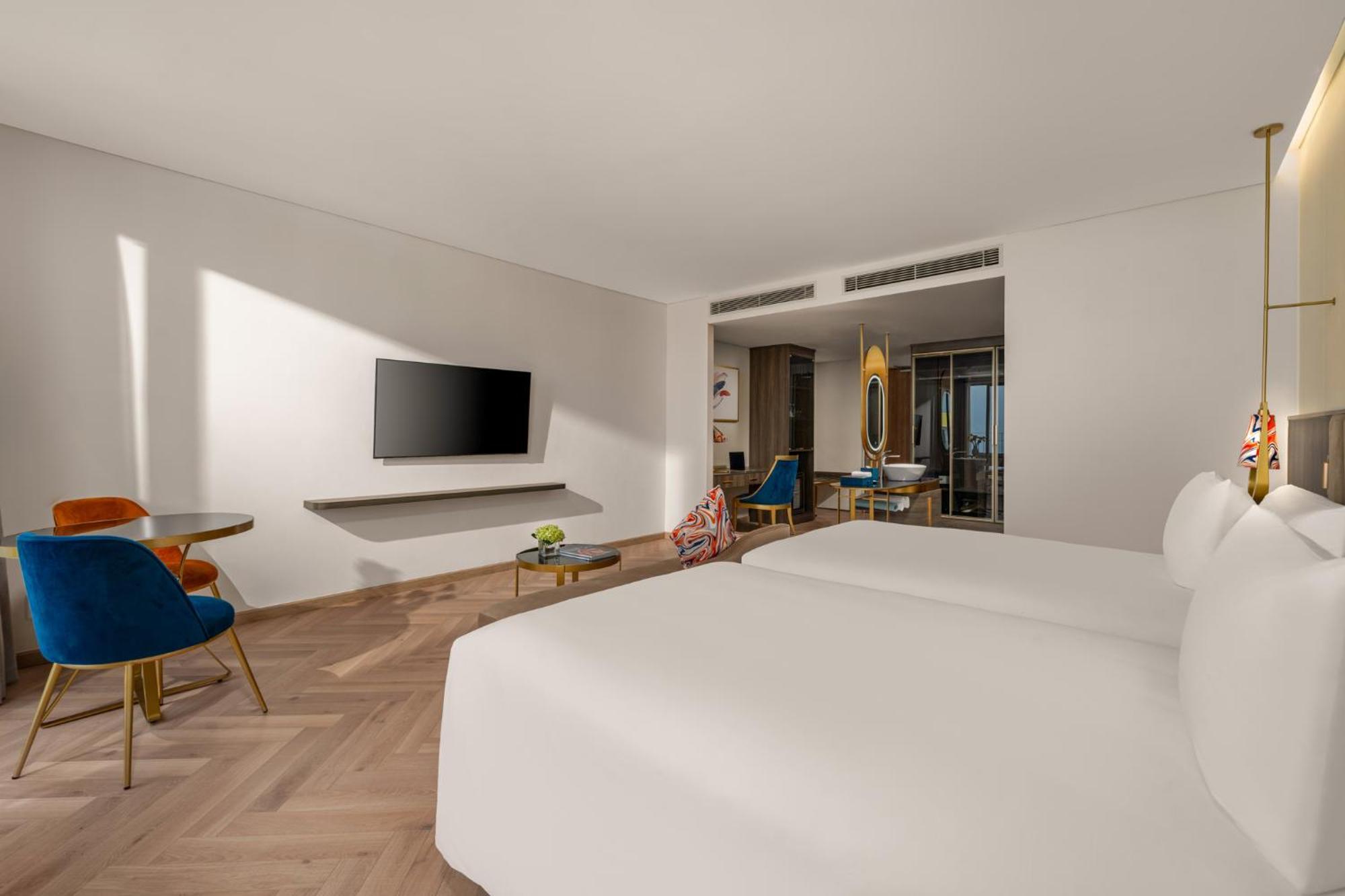 Wyndham Hoi An Royal Beachfront Resort & Villas Экстерьер фото