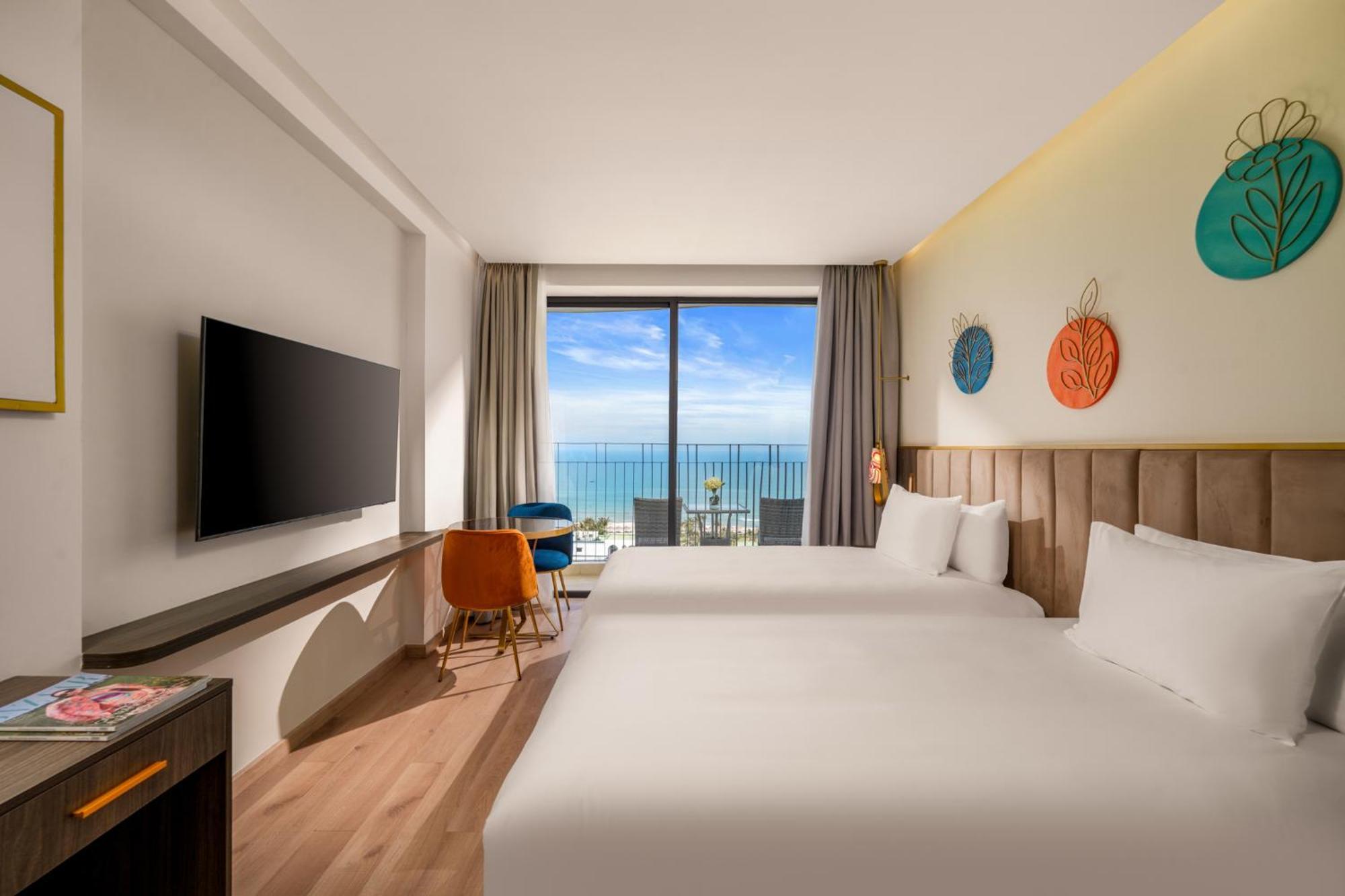 Wyndham Hoi An Royal Beachfront Resort & Villas Экстерьер фото