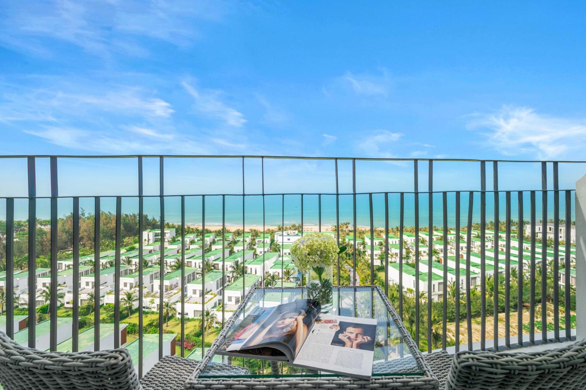Wyndham Hoi An Royal Beachfront Resort & Villas Экстерьер фото